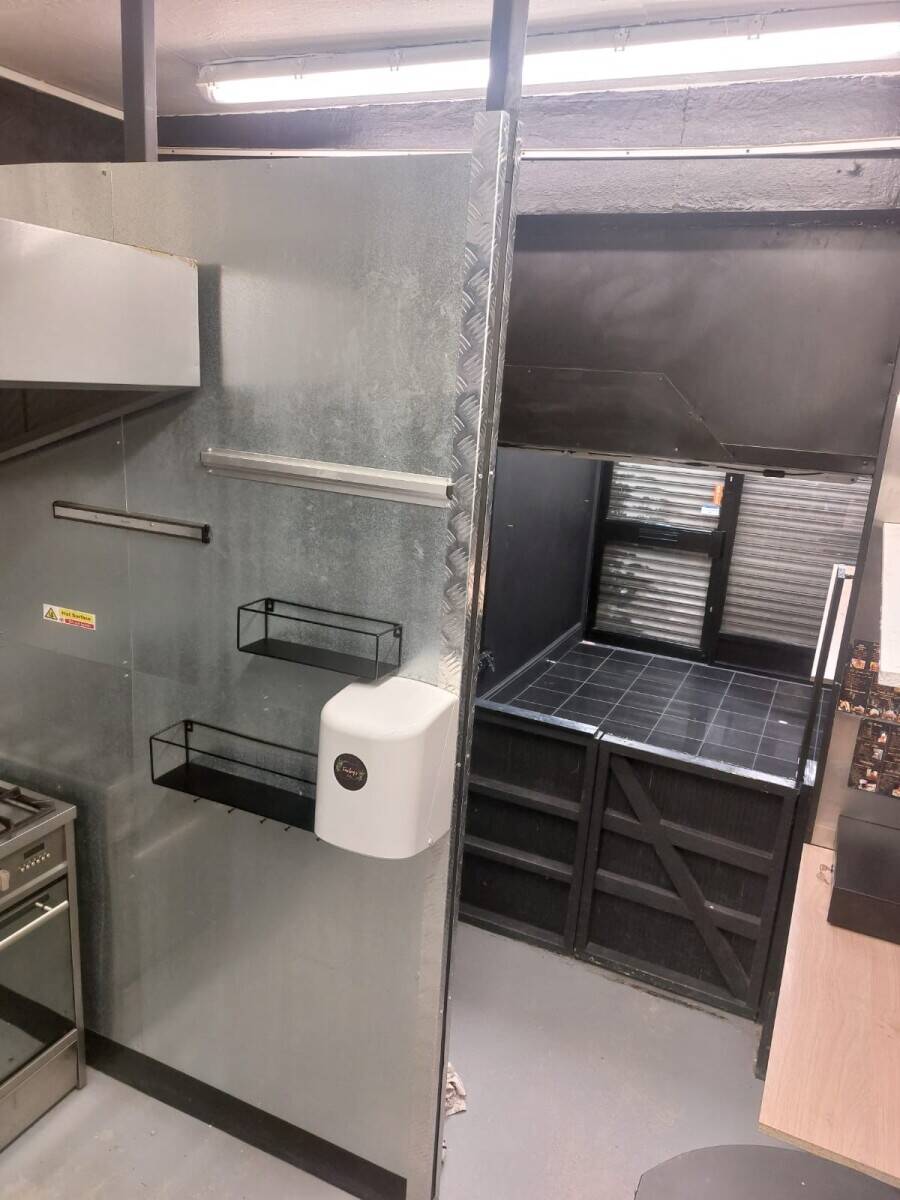 Takeaway Business for &pound;20,000 In The Royal Town of Sutton Coldfield Photo 6