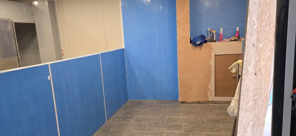 Takeway shop for rent Photo 5