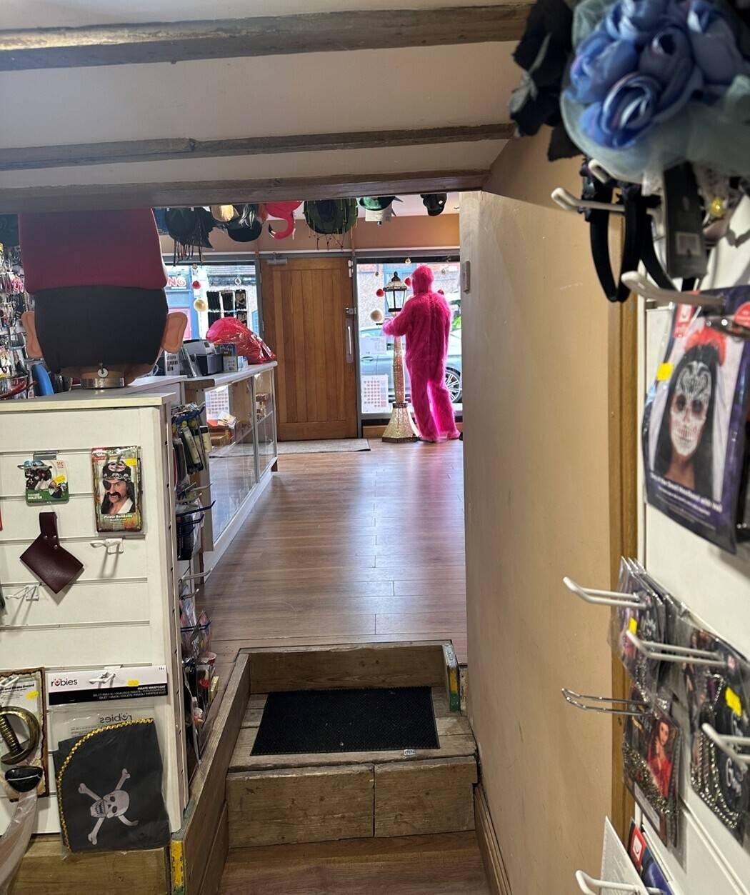 This is a superb opportunity to acquire a well-established independent Fancy Dress shop in Coventry