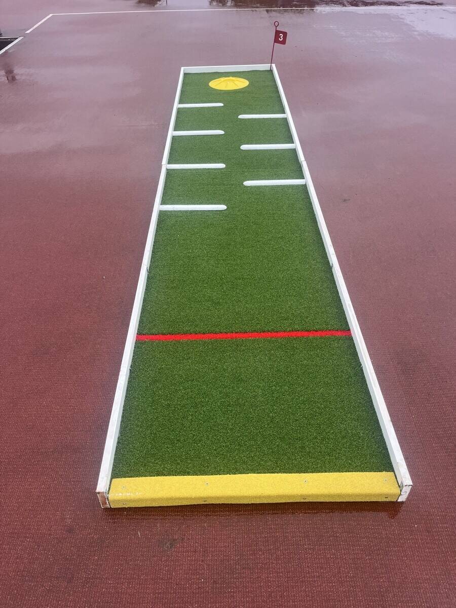 9 hole mobile mini golf course