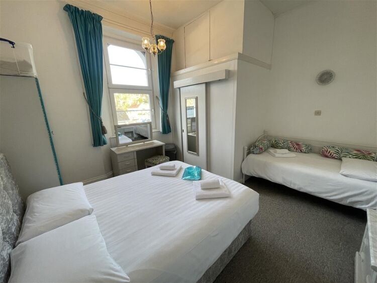 Impressive and Highly Rated Victorian Guest House For Sale in Torquay
