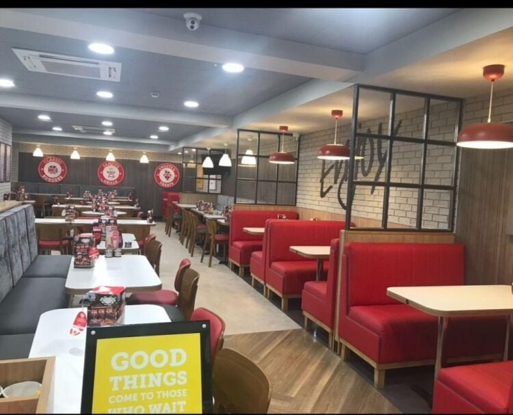 Highly Profitable Food establishment in a Prime Town Centre Location Photo 5