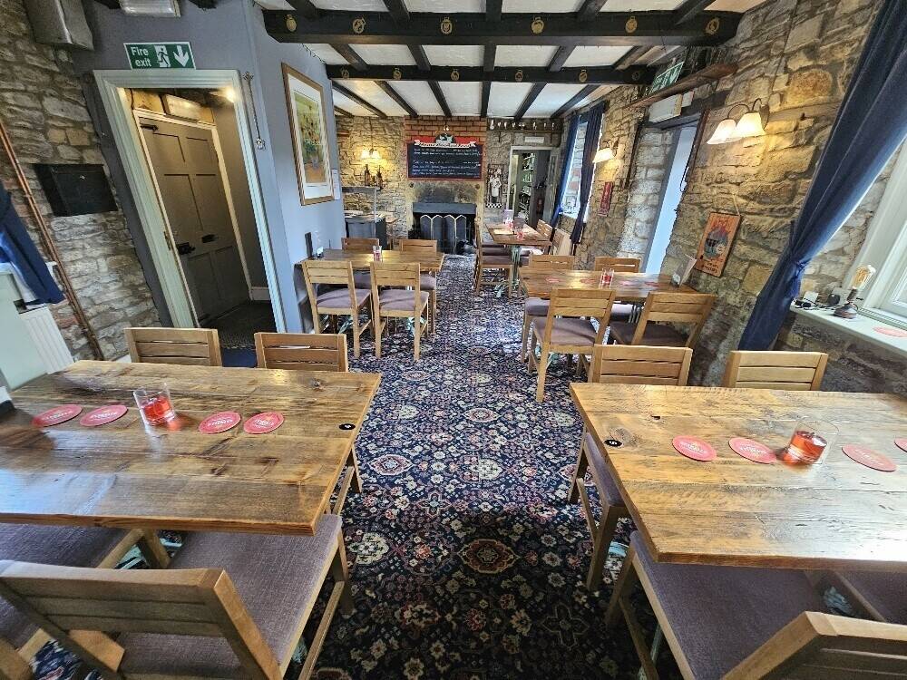 Character Detached Somerset Village Pub & Restaurant With 3 Bedroom Accommodation Photo 5