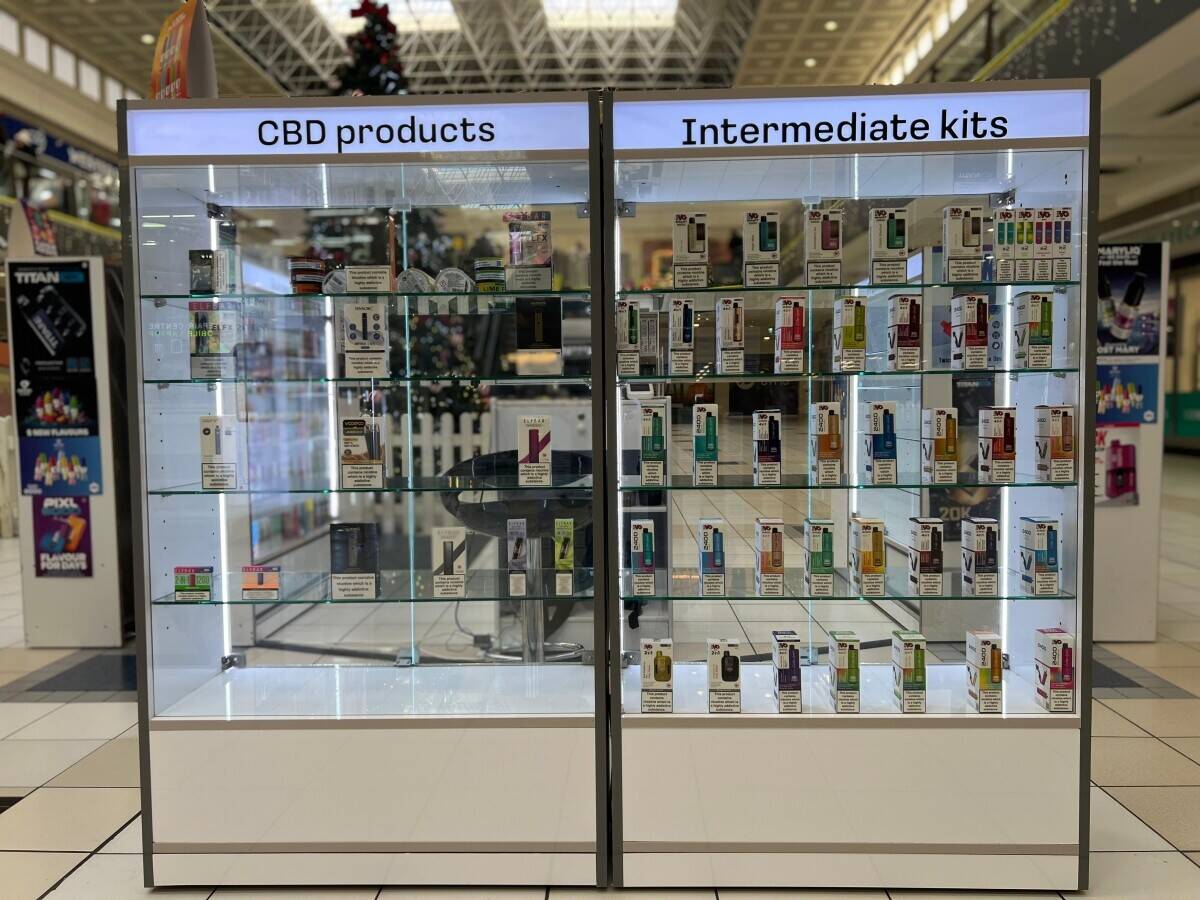 Vape shop kiosk business for sale in Edinburgh's ws shopping mall Photo 5