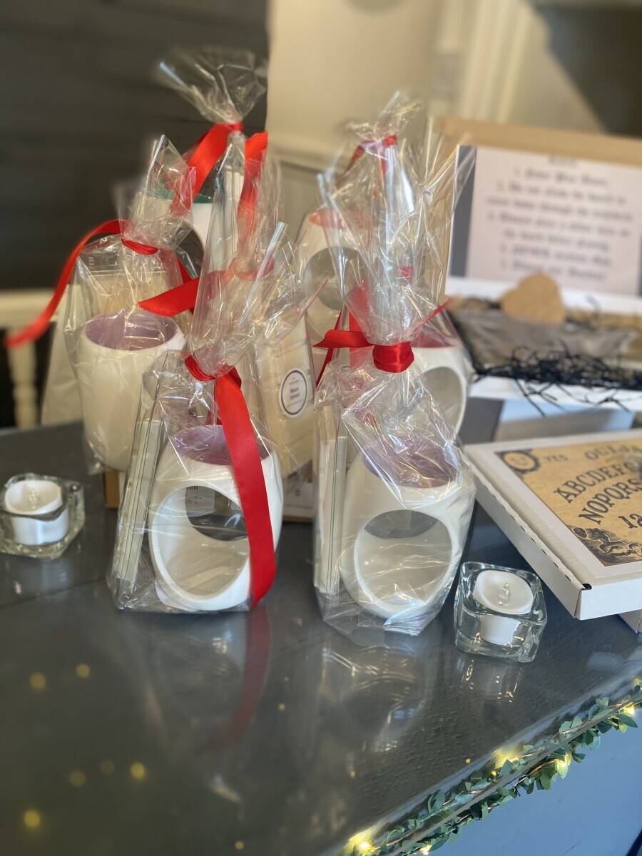 Gift Shop, Home Fragrance & Cosmetic Manufacturing Photo 5