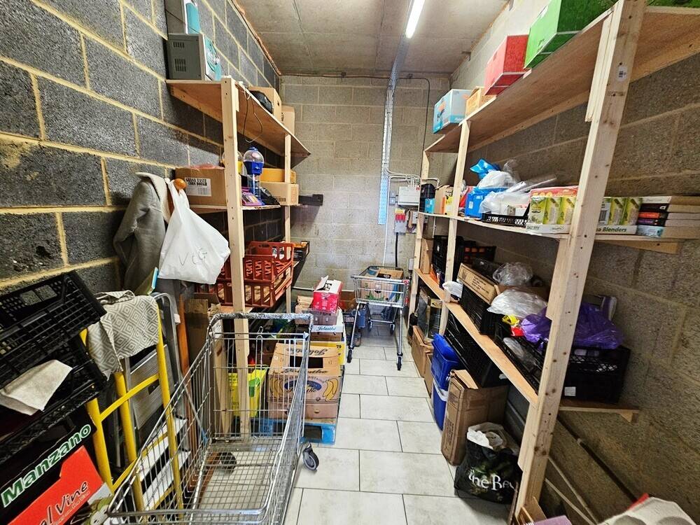 AFRO CARIBBEAN CONVENIENCE STORE WITH NO COMMISSION SERVICES