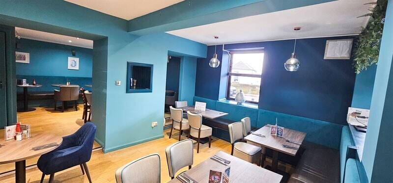 Substantial Bar & Restaurant Opportunity including large 4-bedroom flat in Carluke