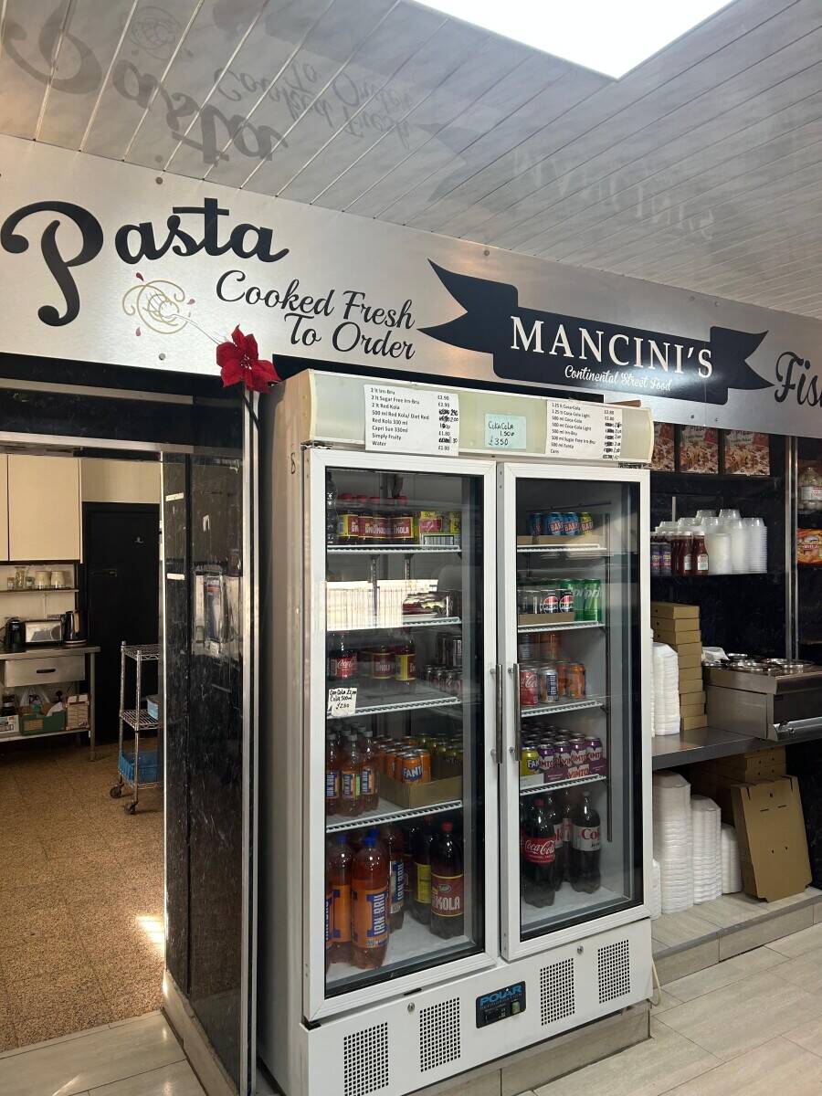 Mancini's Street Food, Newmains Wishaw Leasehold For Sale - Very Busy Shop with Impressive Turnover