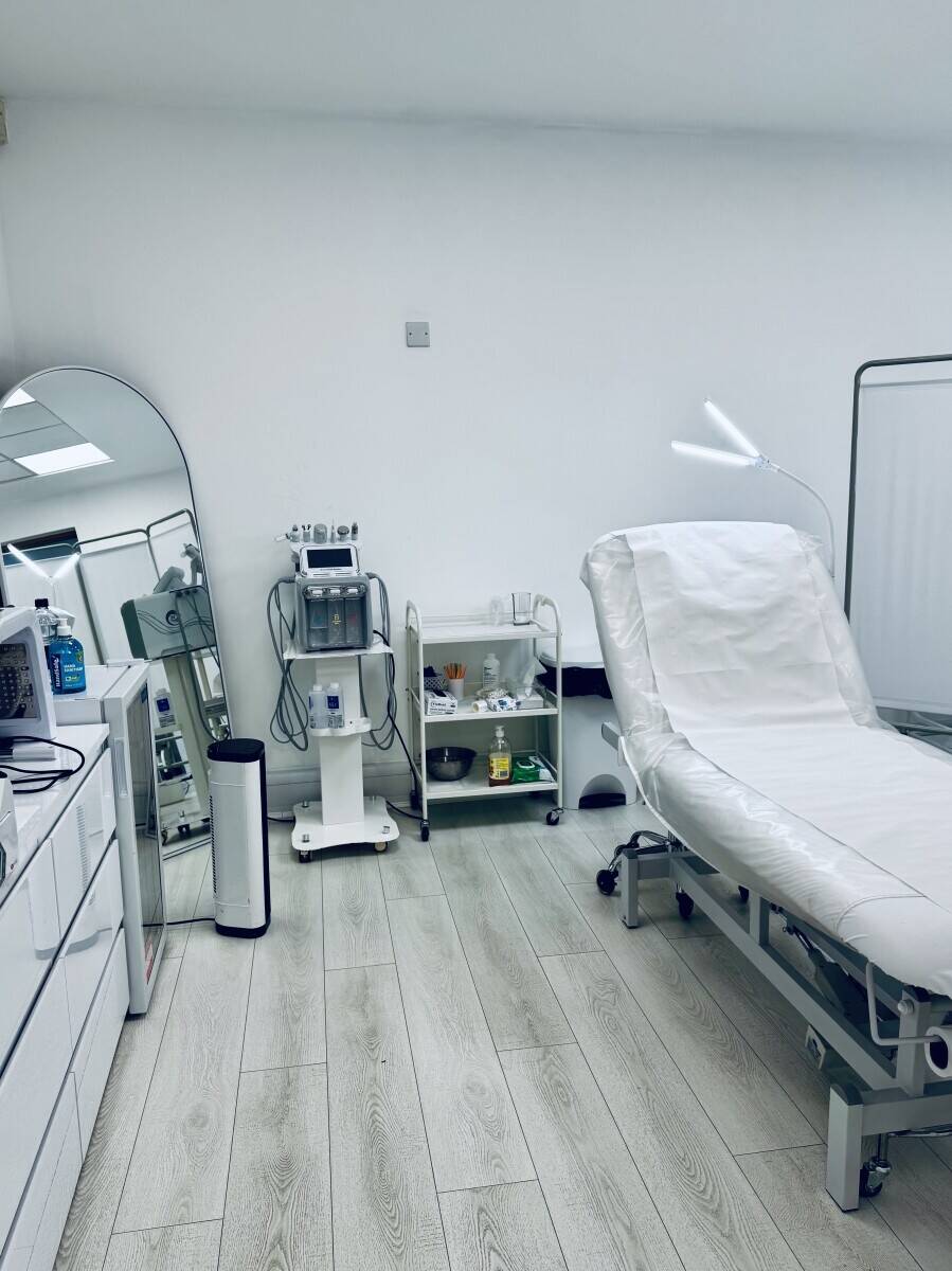Fully Equipped Beauty Clinic in Hackney