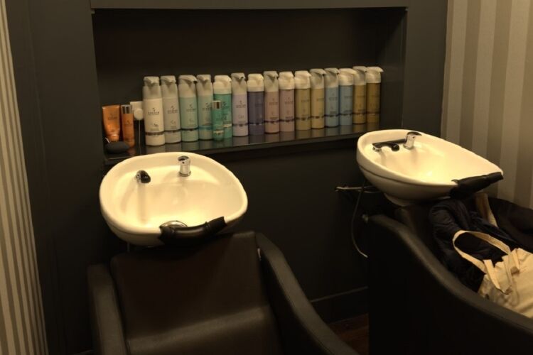Closed Hair Salon - Hertfordshire