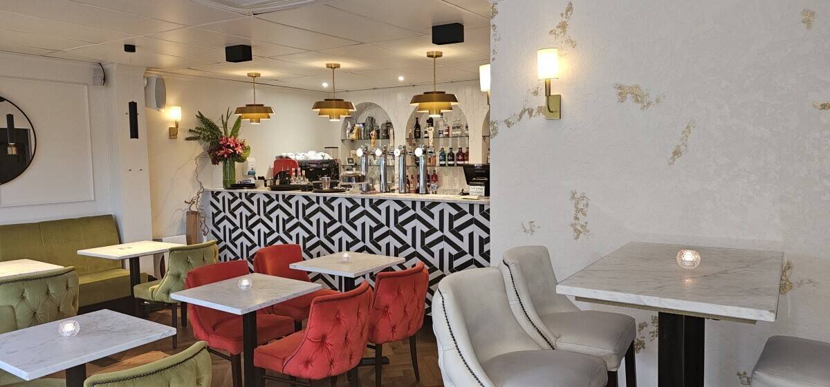 Cafe Bar Bistro for Sale in Guiseley, Leeds &ndash; Fully Equipped & Trading Photo 6