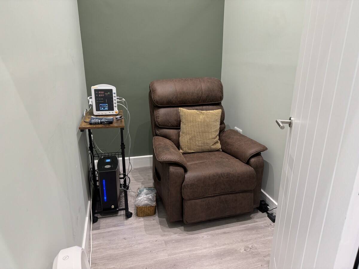 Fulham Wellness Clinic or restaurant | NO LANDLORD APPROVAL | &pound;26k Rent | Cash accepted Photo 5