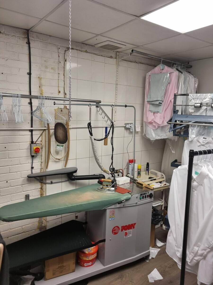 Dry cleaners Bromley