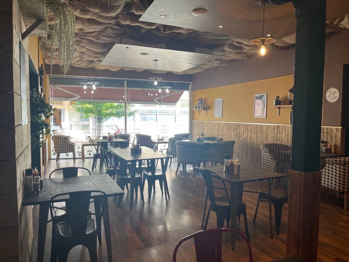 Coffee shop