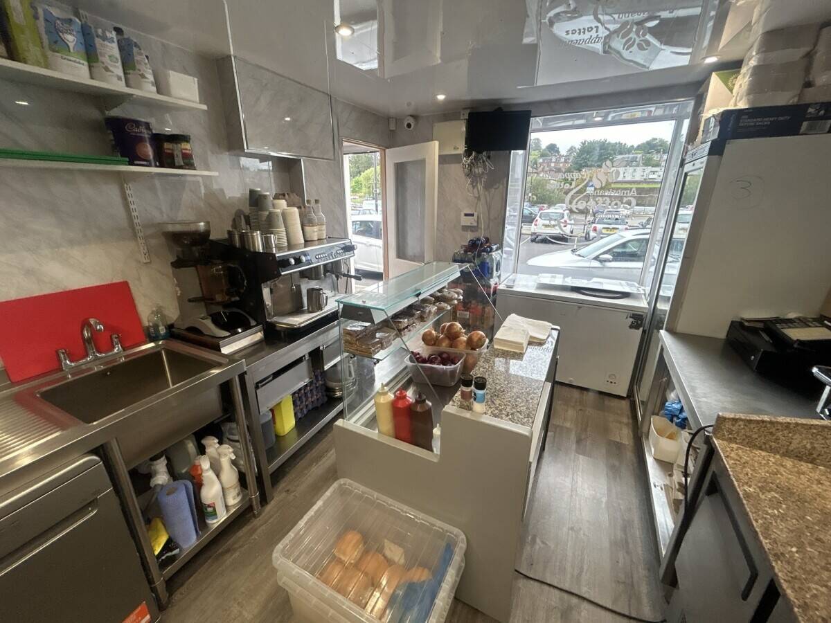 Attractive and fully fitted hot food takeaway business in town centre location