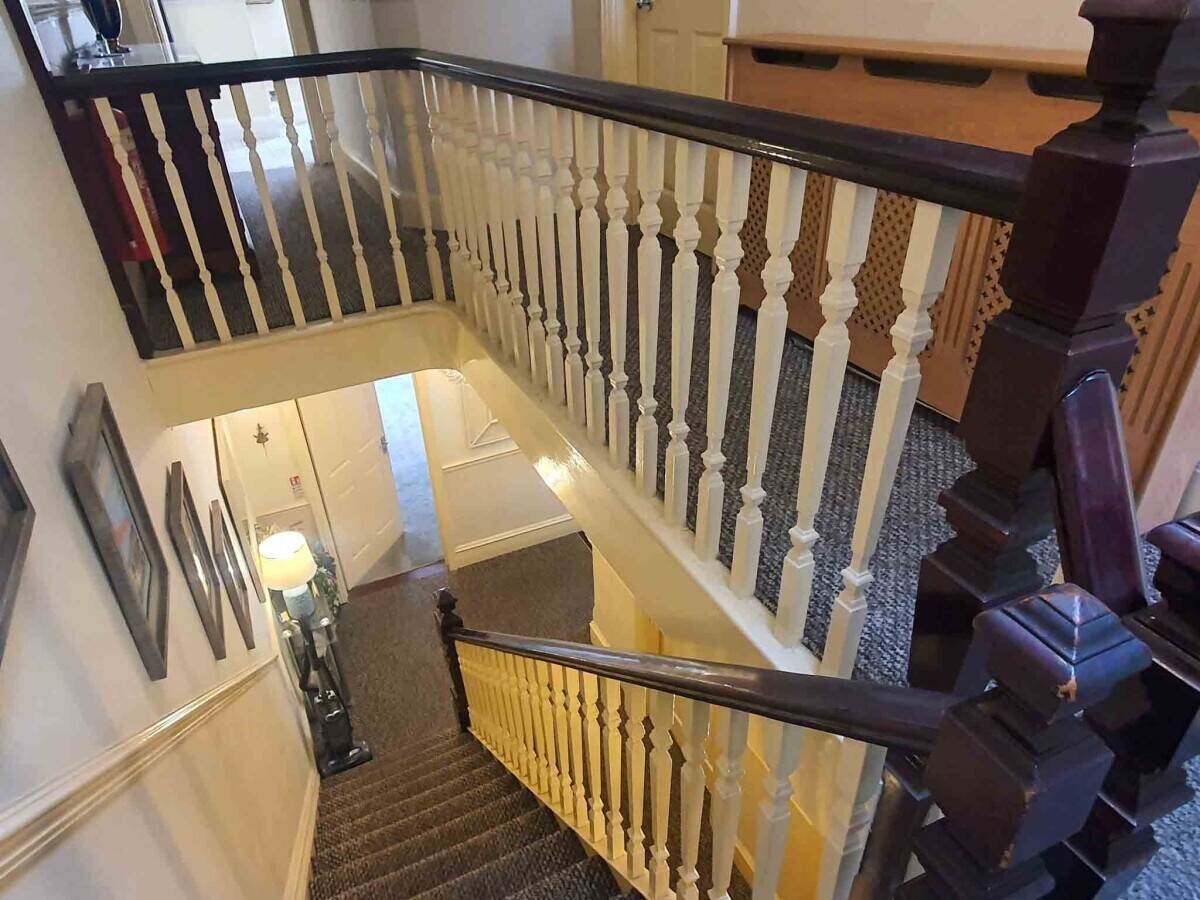 A Spacious Former Guest House in a Prime Location