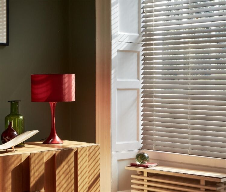 HIGHLY REPUTABLE BLINDS & SHUTTERS MANUFACTURER AND INSTALLER