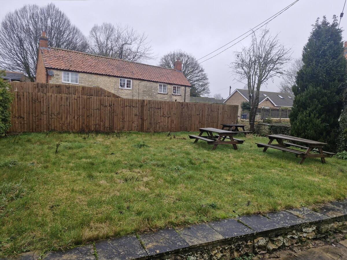 Freehold Pub for sale