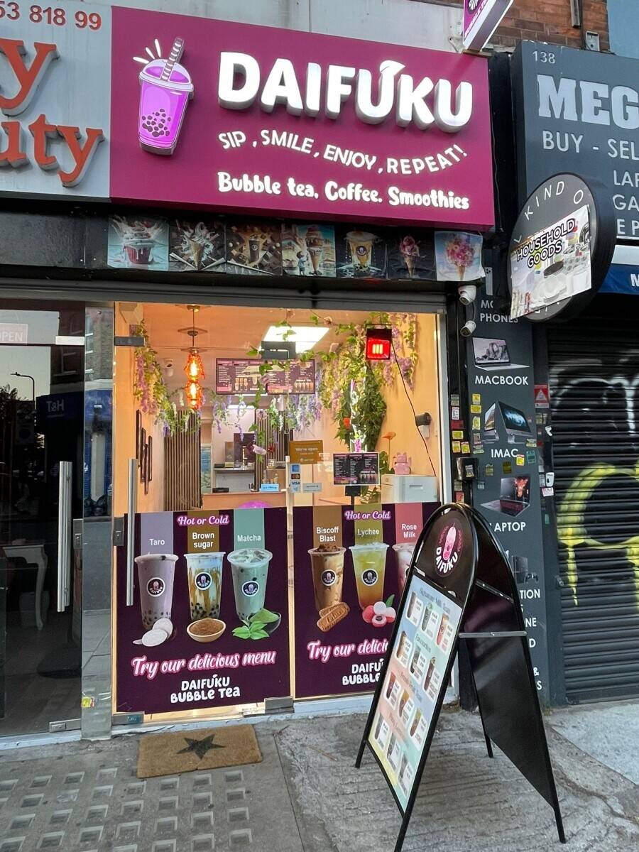 Fast growing Bubble tea shop for sale
