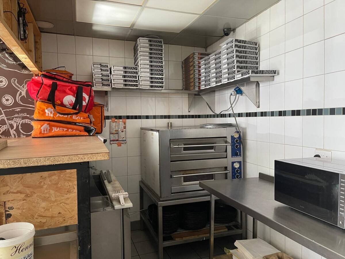 Takeaway for rent /or sale in Middlewich