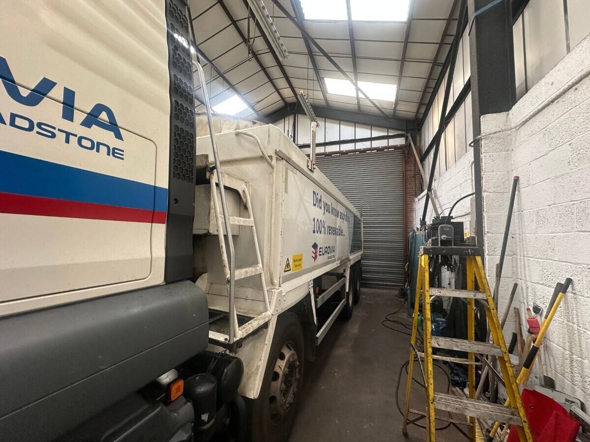 Rare Leasehold Opportunity B2 Light Industrial Unit