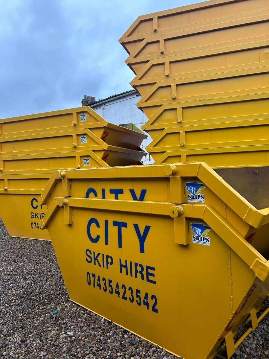 RARE OPPURTUNITY OF A BRAND NEW SET-UP SKIP HIRE LTD COMPANY READY TO GO Photo 5