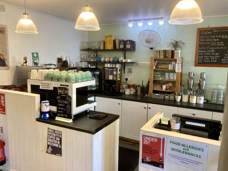 LICENSED CAFÉ/COFFEE SHOP