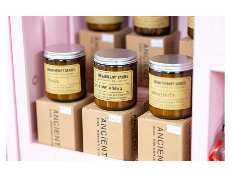 Chic, Cheerful & Full of Charm – Boutique Gift Shop for Sale!
