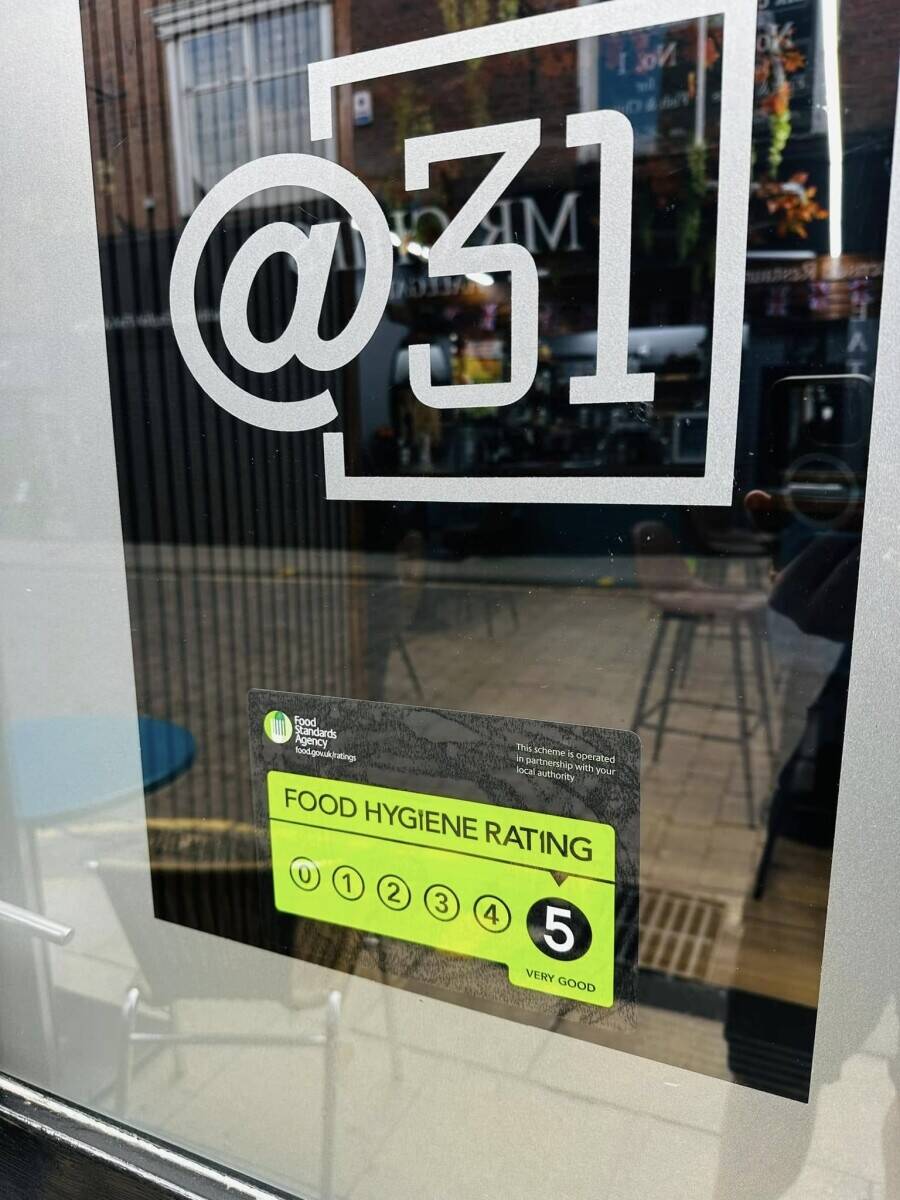 Bar / restaurant for Sale - Free of Tie Leasehold - Town Centre Location Photo 5