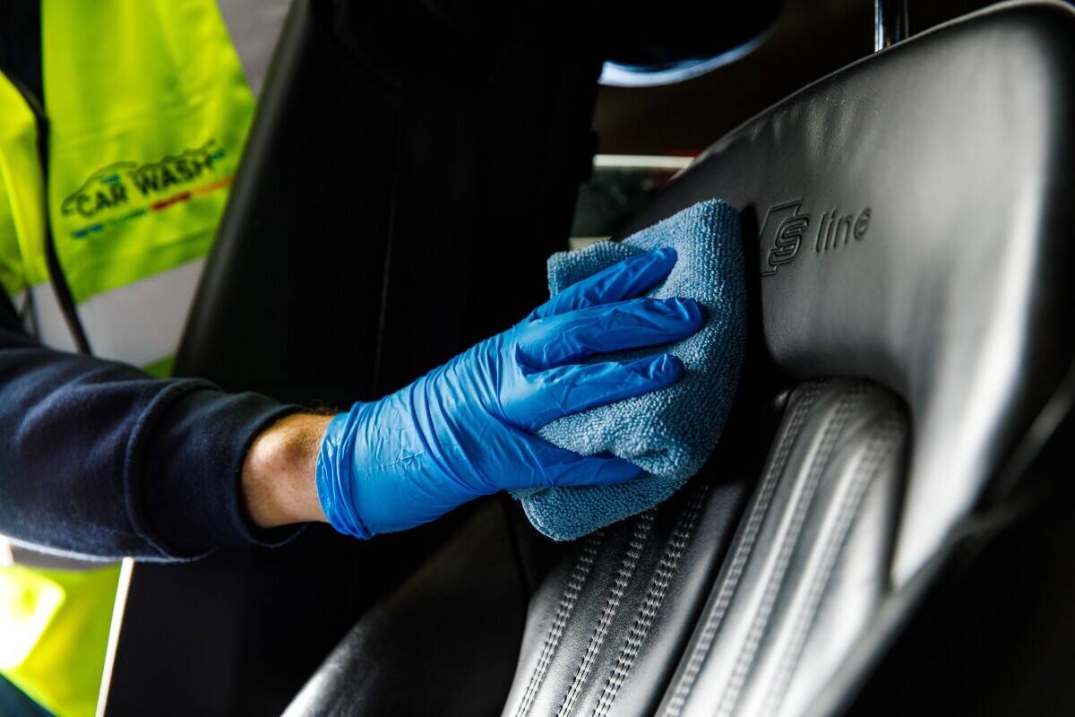 Hand Car Wash for Sale in Hereford Photo 6