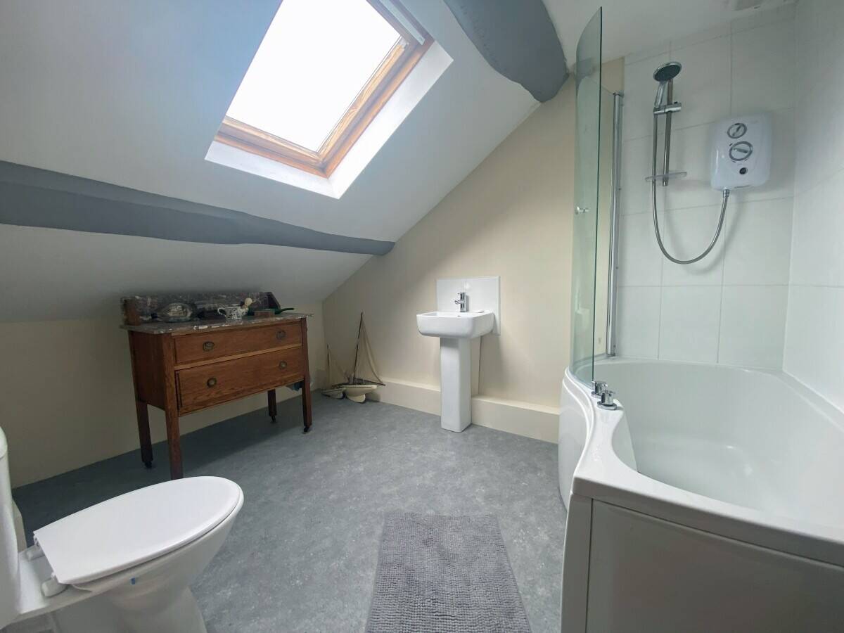 LOWER EDEN VALLEY - TRADITIONAL VILLAGE PUBLIC HOUSE WITH 2 BEDROOM HOLIDAY COTTAGE Photo 5