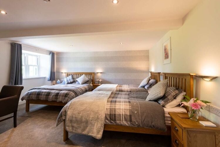 Bed & Breakfast, Public House & Restaurant -Durham Photo 5