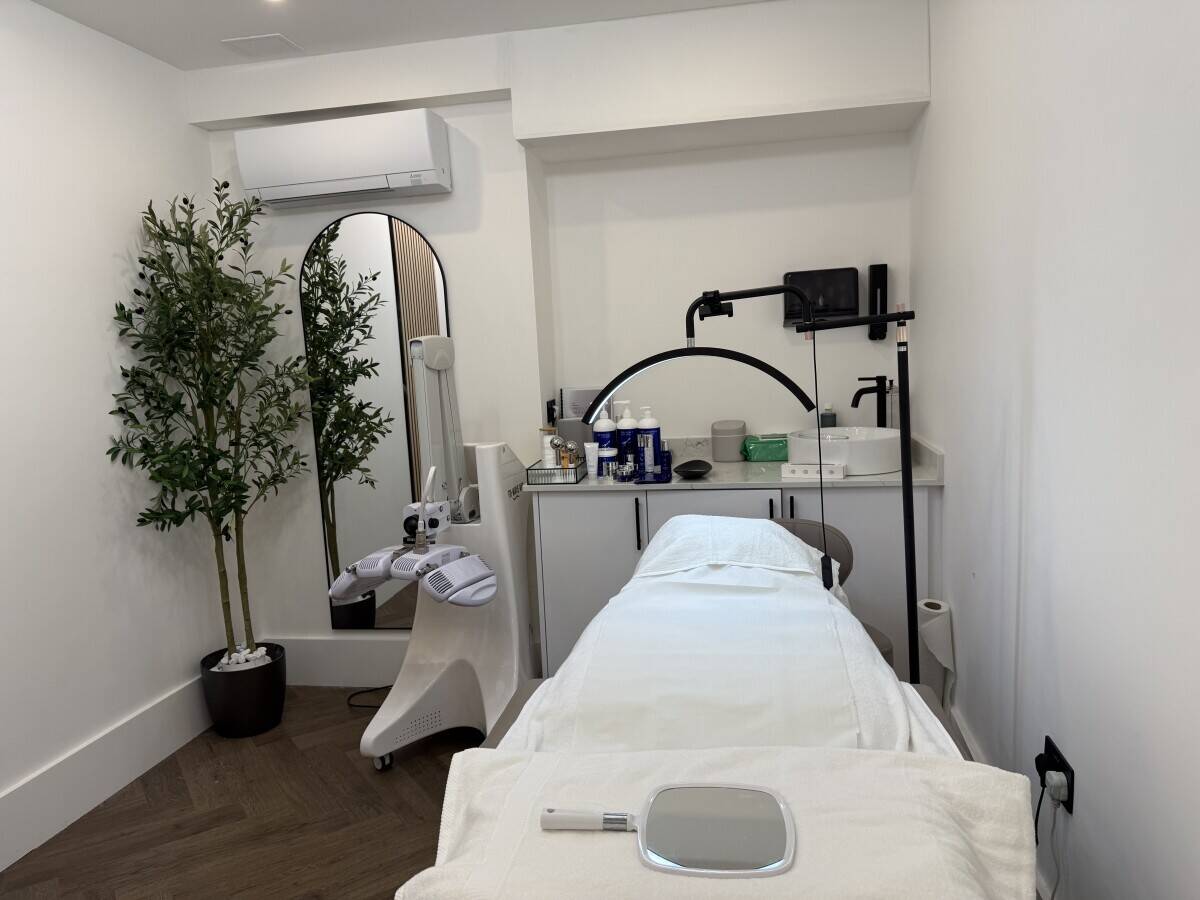 Turnkey Skin Clinic for Sale – Low Overheads, High Potential! Baker Street, London