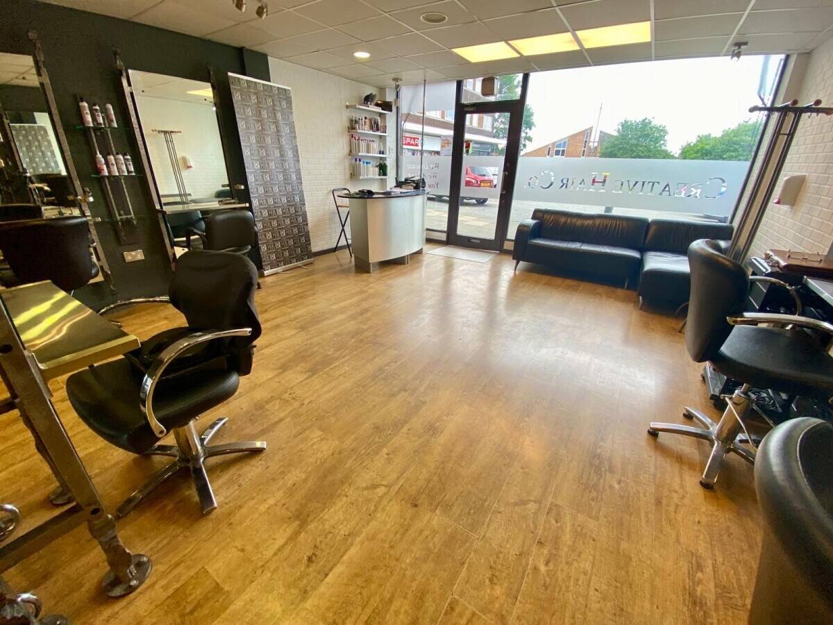 ESTABLISHED AND ATTRACTIVE HAIR SALON, THE CREATIVE HAIR COMPANY, VICAR'S CROSS, CHESTER, FOR SALE