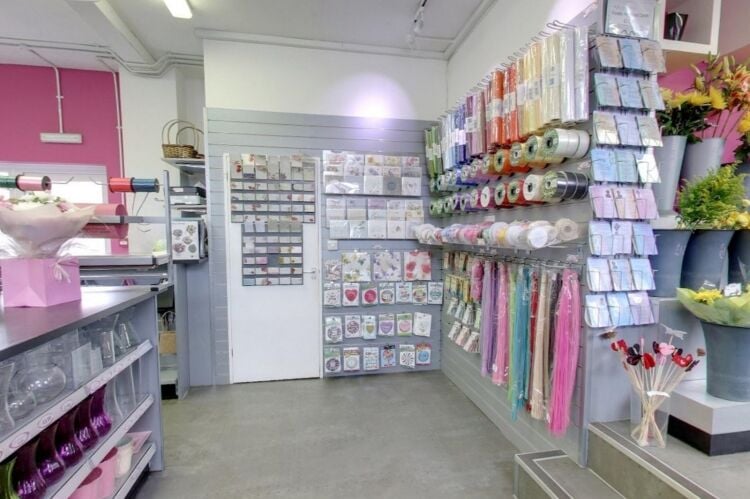 Established Freehold Florist - Aldershot Photo 5