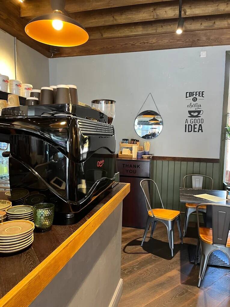 Cafe in Hammersmith for Sale