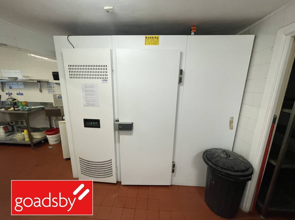 Fully Equipped Takeaway - Vacant Possession