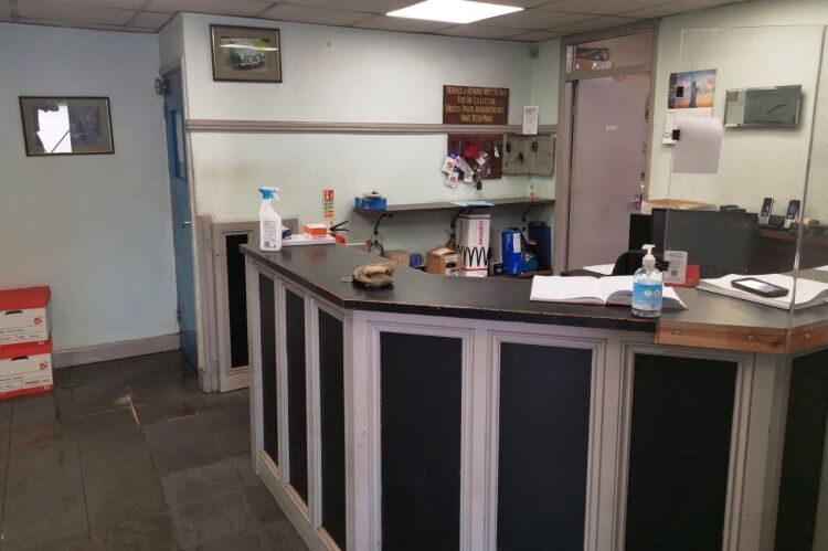 Established MOT Garage - Burnley