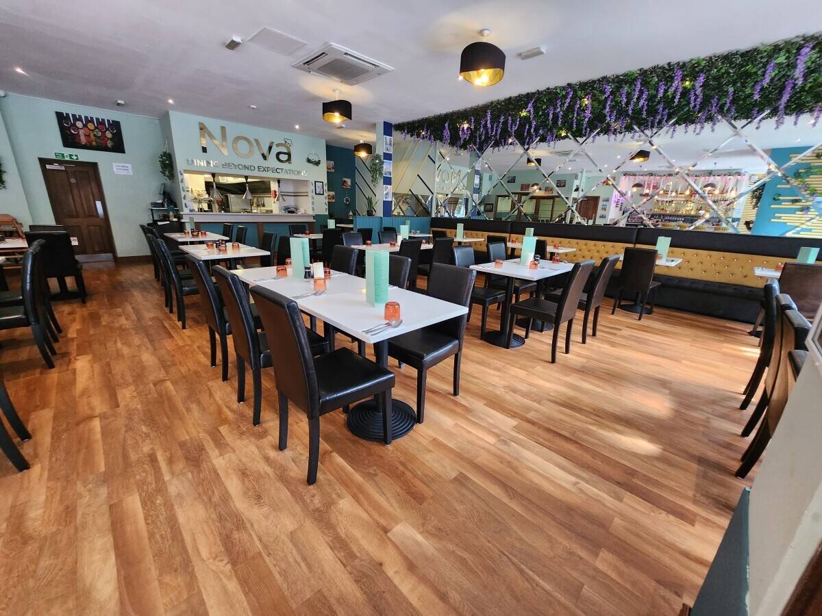 Exceptional Fully Licensed Restaurant & Bar Hospitality Venue For Sale Photo 5