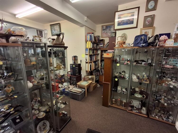 Retail For Sale in Bridlington Photo 5