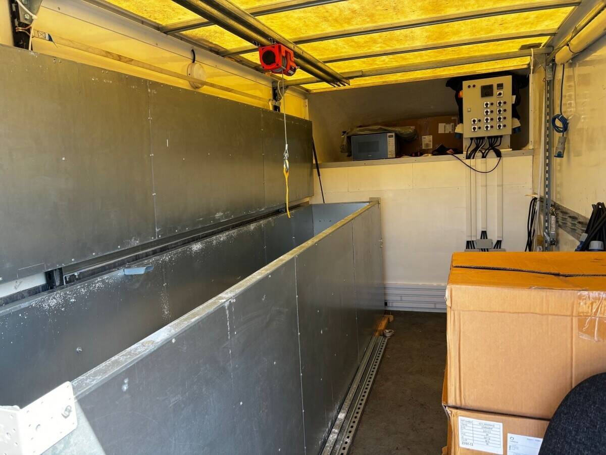 Mobile Powder Coating Station