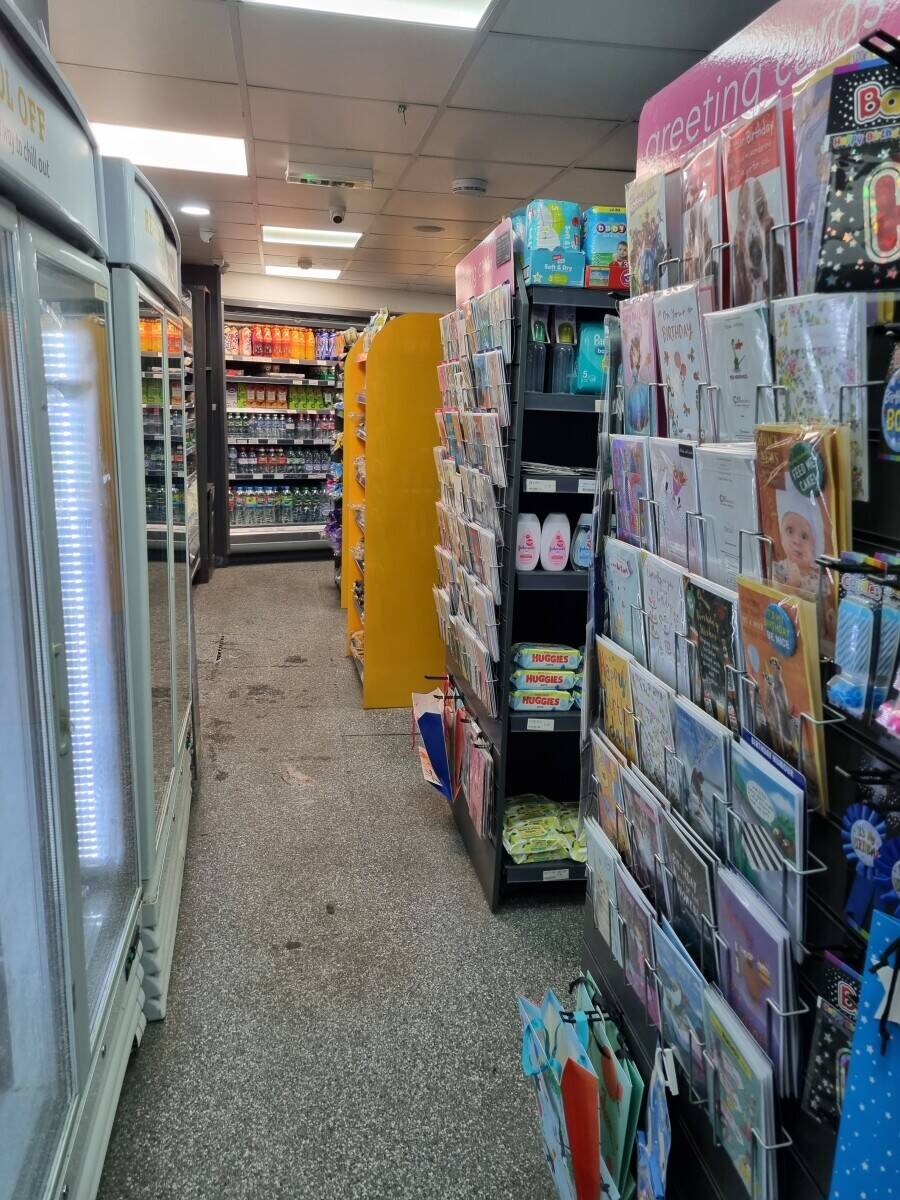 Convenience store for sale, Tonypand,y Wales Photo 6
