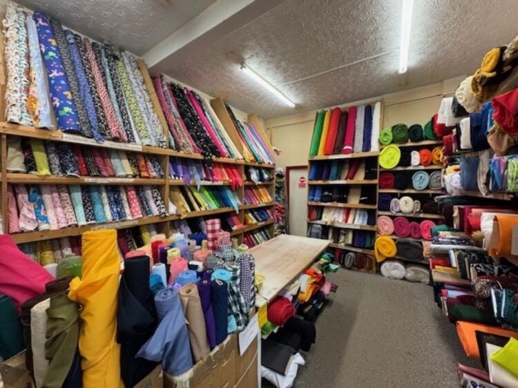 Leasehold Fabrics & Haberdashery Business Located In Leamington Spa Photo 5