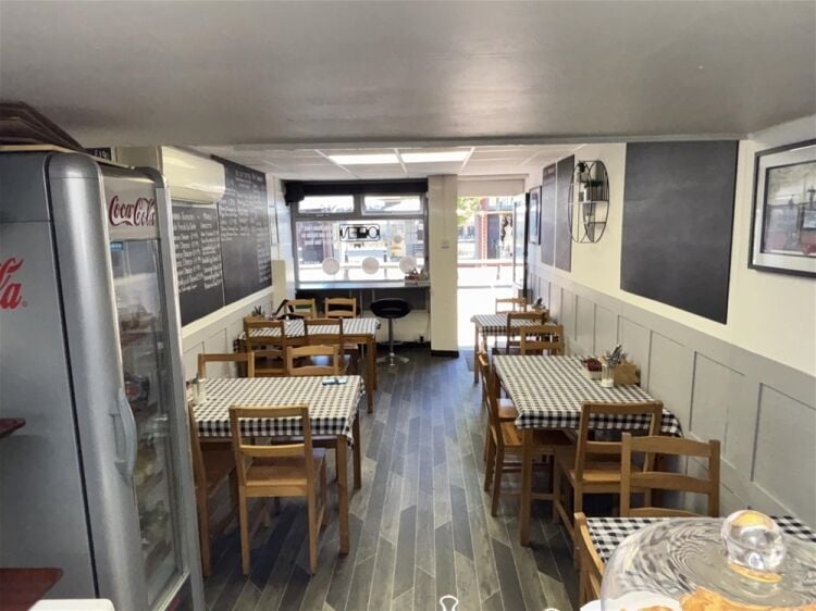 Cafe & Sandwich Bars For Sale in Ossett Photo 5