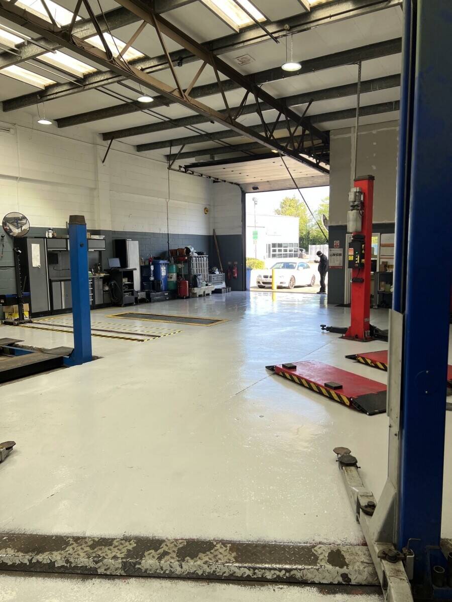 Established MOT Centre and Repair Garage In Swindon