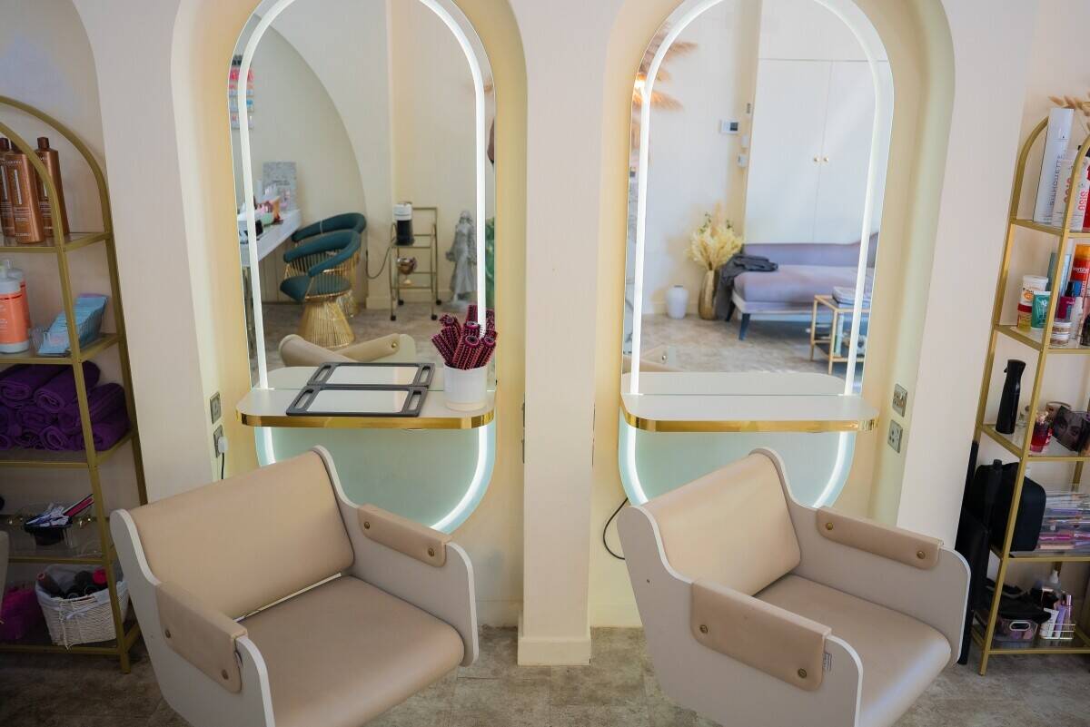 Hair & beauty salon in the heart of Balham Photo 5