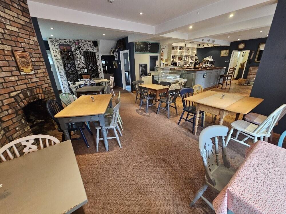 Well Presented Detached Pub & Restaurant In A Popular Wiltshire Village - Currently Closed