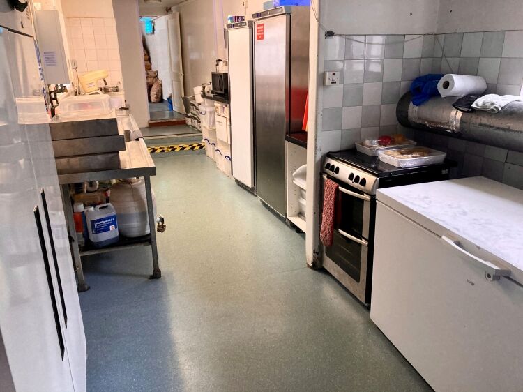 FISH & CHIP TAKEAWAY Photo 5