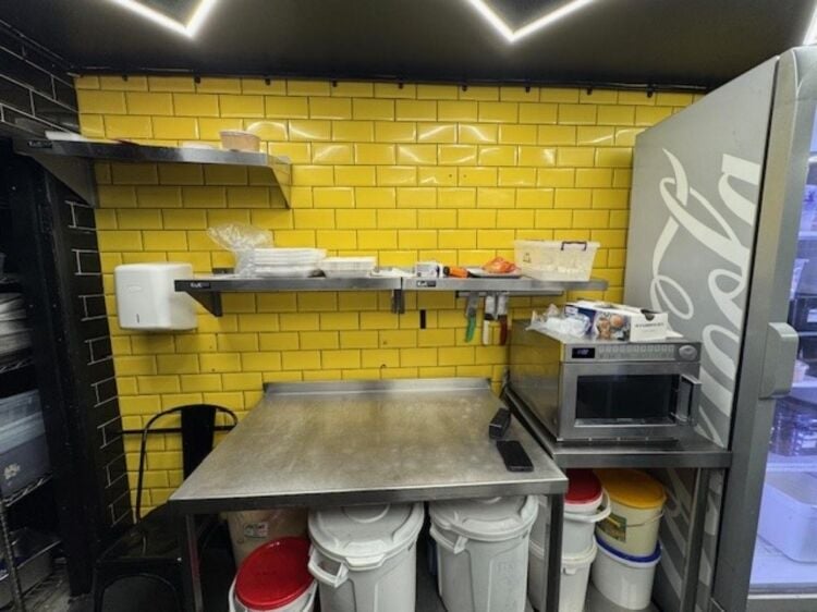 Leasehold Fast Food Takeaway Located In Sparkbrook, Birmingham