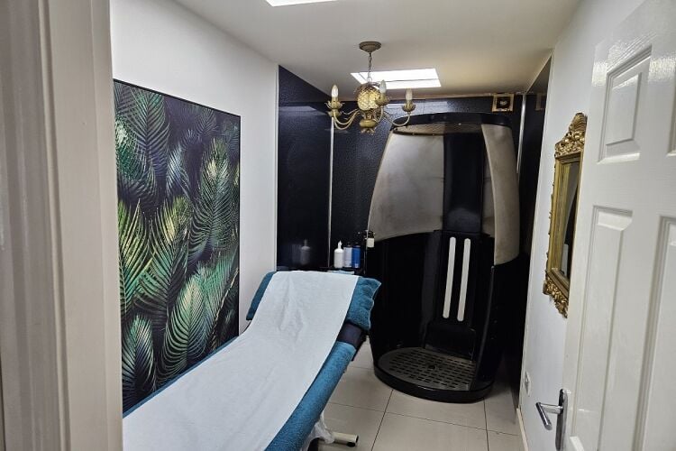 Established Beauty Salon & Spa - Rainhill